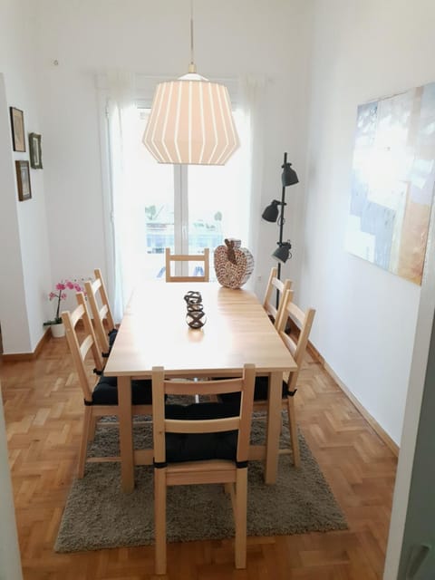 Spacious 110m2 2bedrooms 2bathrooms Center Athens Apartment in Athens