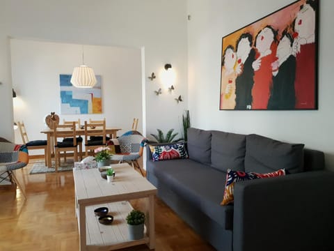 Spacious 110m2 2bedrooms 2bathrooms Center Athens Apartment in Athens