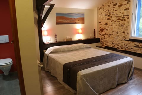 Toilet, Bed, Bathroom, Bedroom