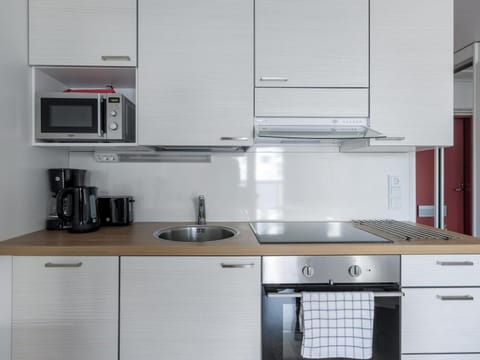 Kotimaailma Apartments Joensuu - Koulukatu 21 Apartment in Finland