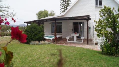 White lily House in Western Cape