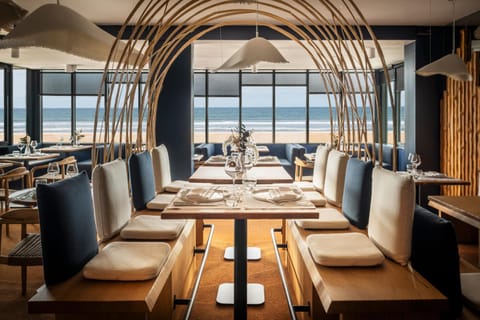 Restaurant/places to eat, View (from property/room)
