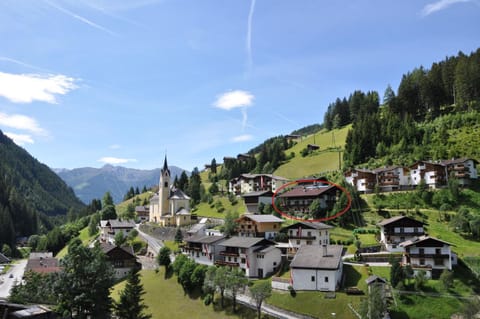 Neighbourhood, City view