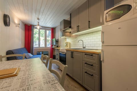 Le Petit Lutess House in Auvergne-Rhône-Alpes