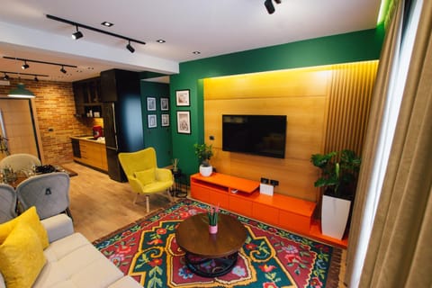 TV and multimedia, Living room, Seating area