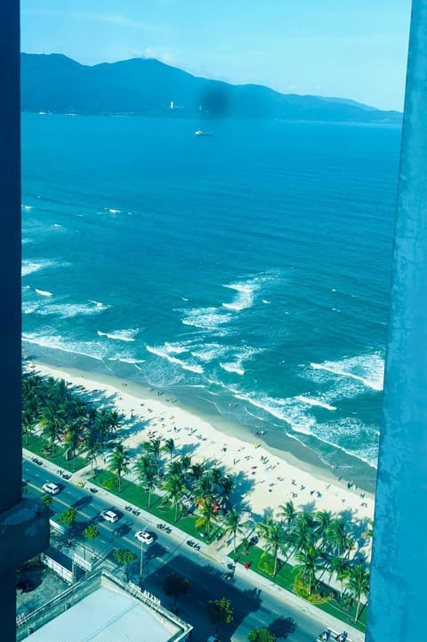 Bird's eye view, Sea view
