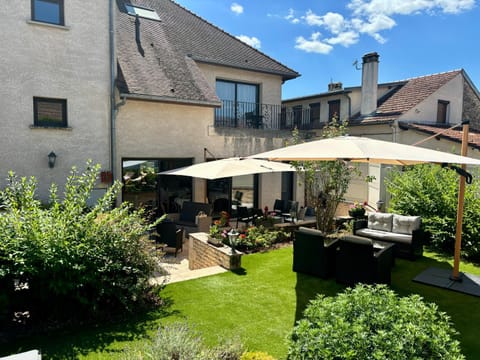Patio, Garden view