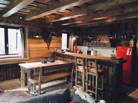 Kitchen or kitchenette, Living room, Dining area
