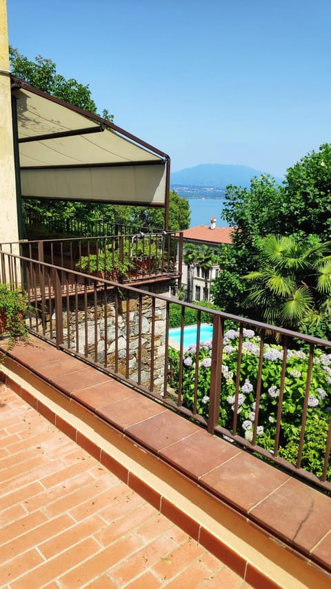 Property building, Spring, Day, Natural landscape, Garden, View (from property/room), Balcony/Terrace, Balcony/Terrace, Garden view
