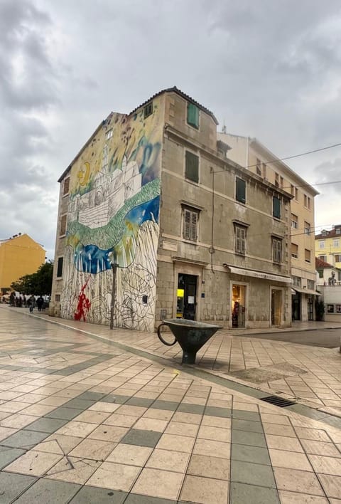 Spacious 140m2 Downtown 3 Bedroom Apartment Apartment in Split