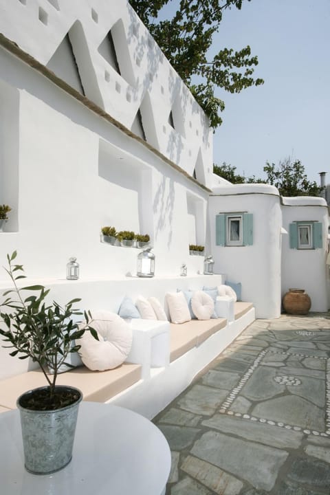 Patio, Facade/entrance, Coffee/tea facilities, Balcony/Terrace, Seating area