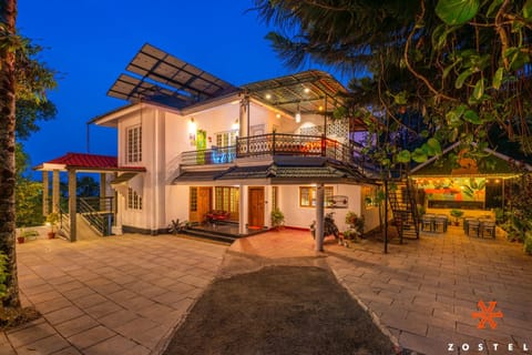 Property building, Patio