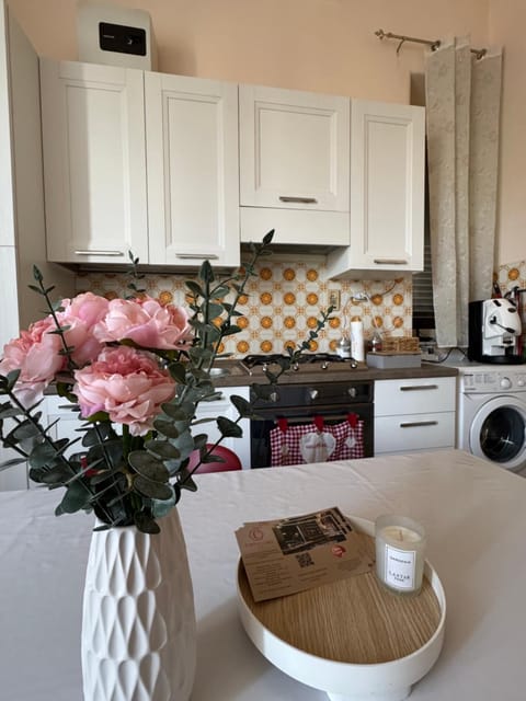 Coffee/tea facilities, washing machine