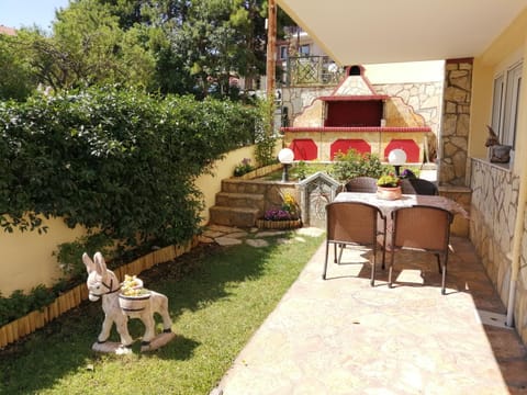Swan's garden olympus luxury apartment Apartment in Litochoro
