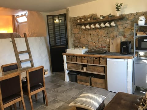 Loft entre mer et campagne à Toulon Apartment in Toulon