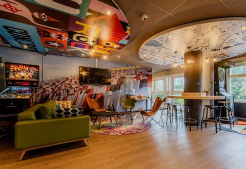 Communal lounge/ TV room, Seating area