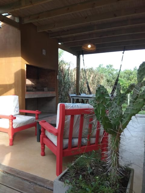 Patio, BBQ facilities
