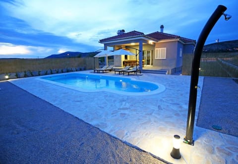 Modern Guest House Rak with beautiful pool Villa in Šibenik-Knin County, Croatia