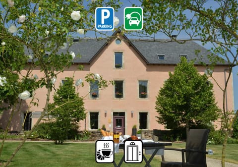 Property building, Garden, Garden, Garden view, Breakfast, Breakfast, Parking, elevator, acessibility