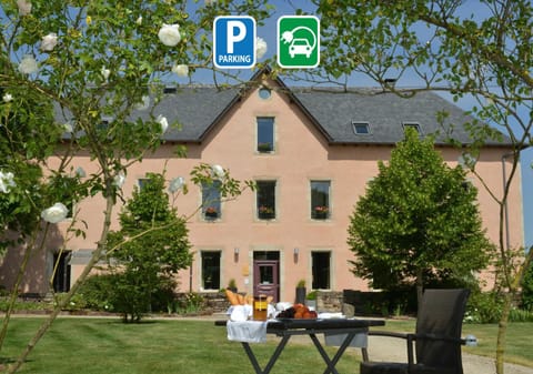 Patio, Garden, Breakfast, Parking