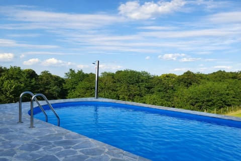 Spring, Day, Pool view, Swimming pool, sunbed