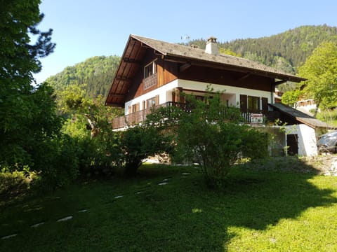 Chalet Tante Emma Apartment in Haute-Savoie