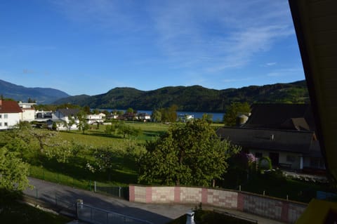 Day, Natural landscape, Lake view