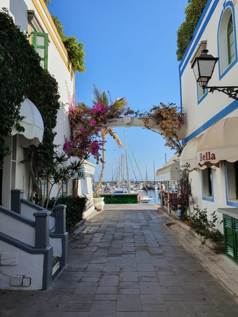 Patio, Landmark view