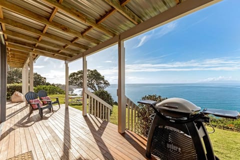 Property building, BBQ facilities, Fishing, Garden, Golfcourse, Horse-riding, Snorkeling, Balcony/Terrace, Beach, Canoeing, Hiking, Cycling, Diving, Garden view, Mountain view, Sea view, Family