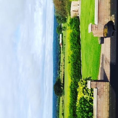 40 AntrimHeightsbnb MOBILE self catering can sleep 7 Apartment in Northern Ireland