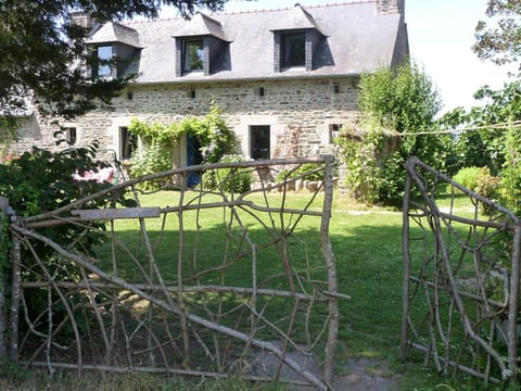 Property building, Garden, Garden view