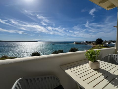 View (from property/room), Balcony/Terrace, Sea view