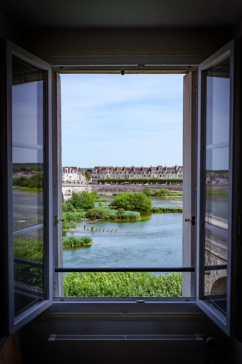 River view, River view