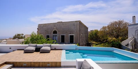 Balcony/Terrace, Swimming pool