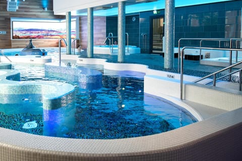 Spa and wellness centre/facilities, Pool view