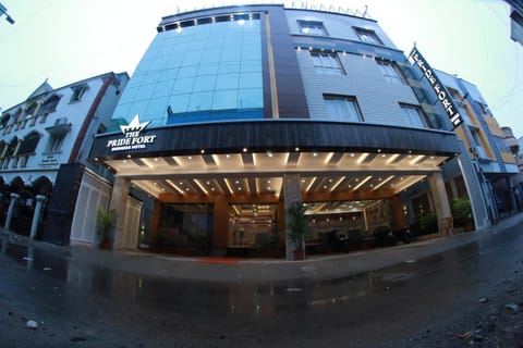 Property building, Facade/entrance
