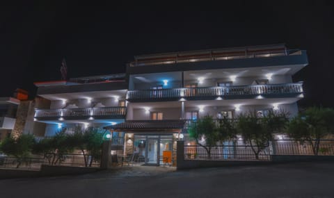 Property building, Night