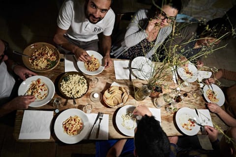 Restaurant/places to eat, Dinner, Non alcoholic drinks