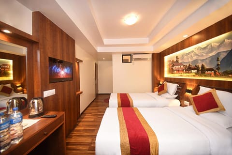 Communal lounge/ TV room, Bed, TV and multimedia, Evening entertainment, Bedroom, air conditioner