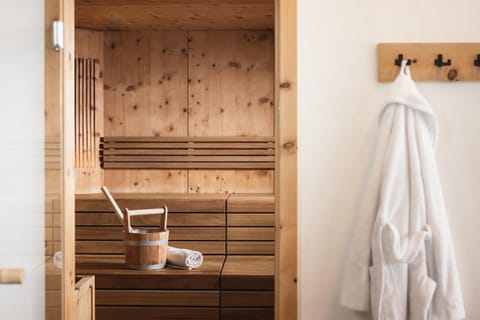 Sauna, Spa and wellness centre/facilities, Internal: Not applicable to any particular room