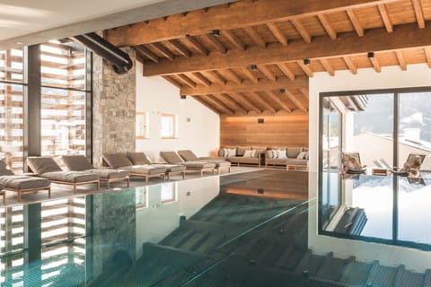 Spa and wellness centre/facilities, Swimming pool