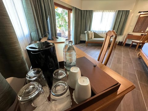 Coffee/tea facilities