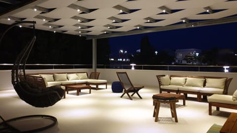 Lounge or bar, Seating area