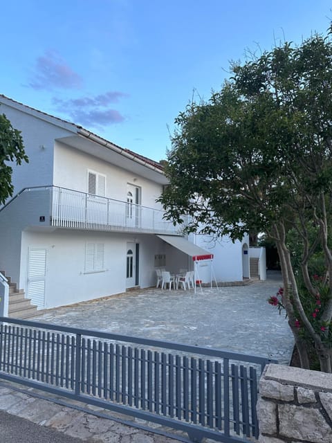 Apartmani Marko Apartment in Novalja