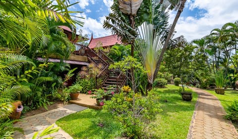 Property building, Garden
