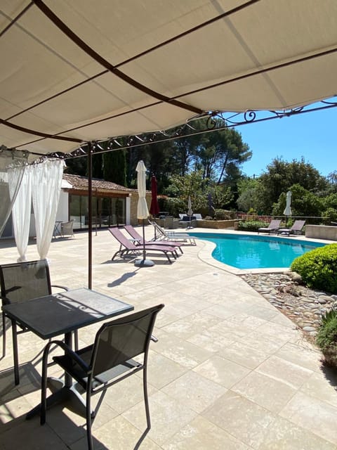 Une Pause en Provence Bed and Breakfast in Le Beausset