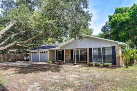 Elliott Point Vacation Home House in Fort Walton Beach