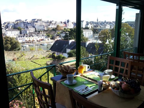 Balcony/Terrace, Breakfast, Drinks