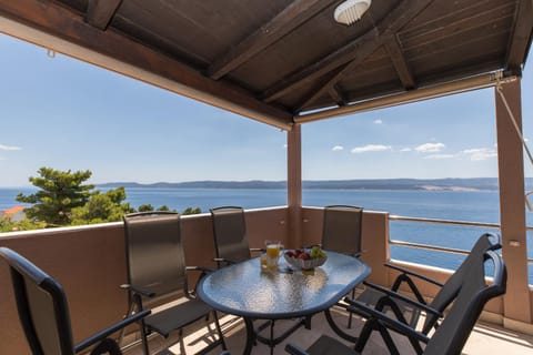 The View Apartment in Split-Dalmatia County