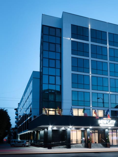 Property building, Facade/entrance